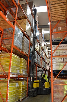 Узкопроходный электрический погрузчик 15NЕ